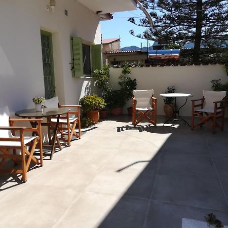 Apartmán Danesi House Leonídion Exteriér fotografie